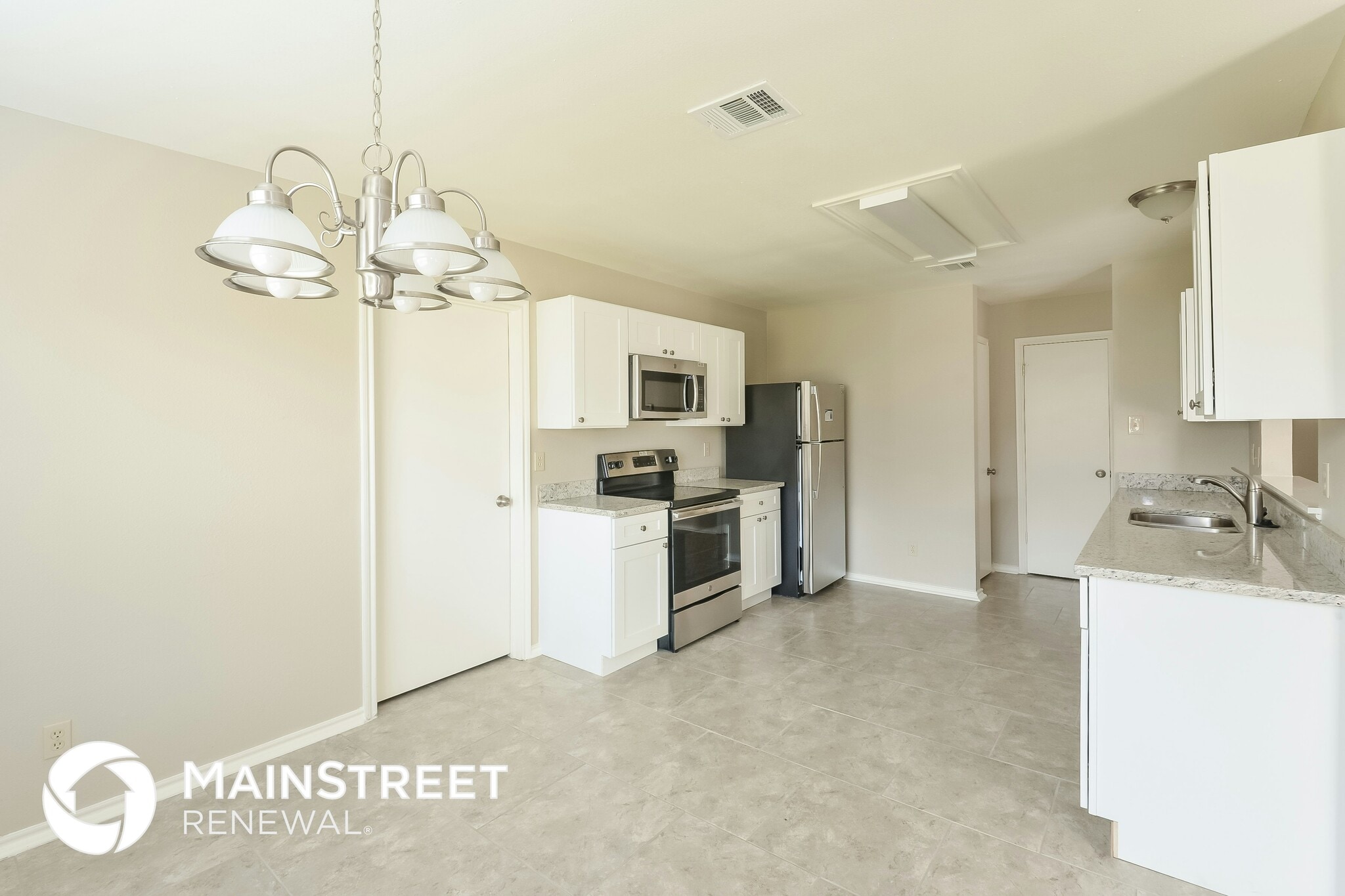 Building Photo - 8014 Chestnut Bluff Dr