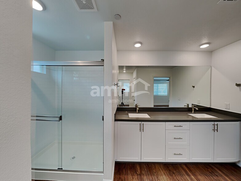 Building Photo - 10081 Aconitum Ct