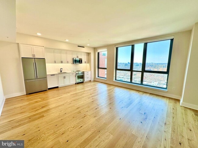 Primary Photo - 1211 Van St SE