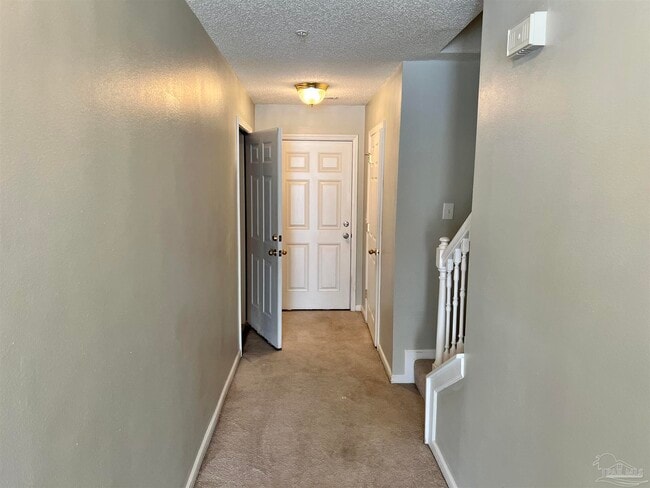 Building Photo - 280 Swaying Pine Ct