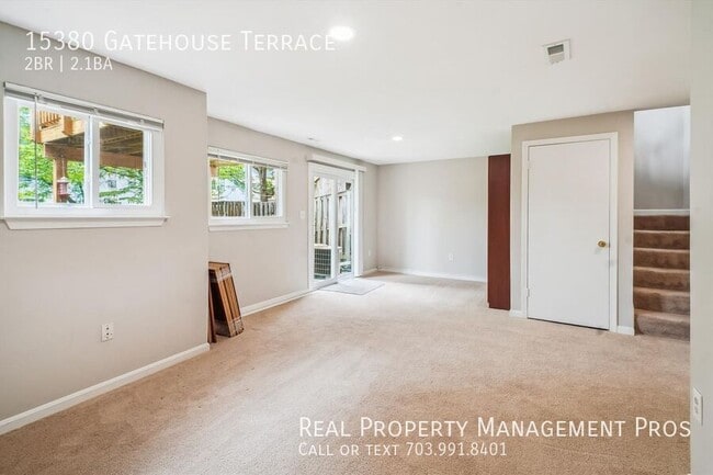Building Photo - 15380 Gatehouse Terrace