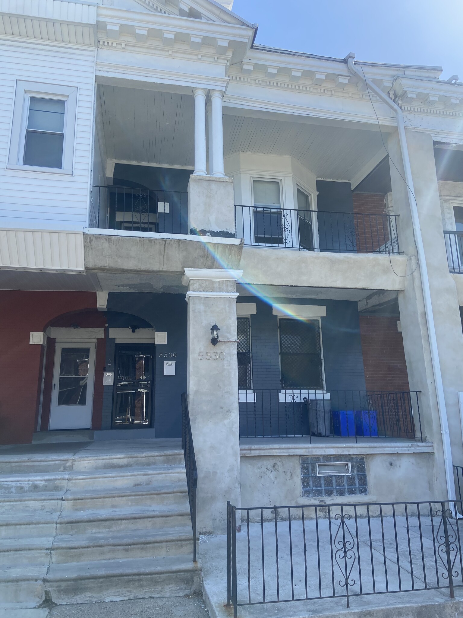 Building Photo - 5530 Walnut St