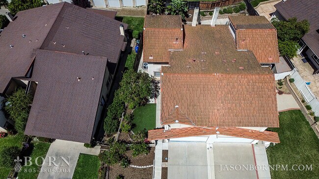 Building Photo - 1815 Tipperary Ln