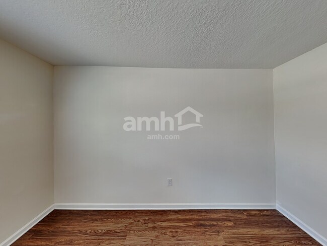 Building Photo - 4355 Seven Canyons Dr