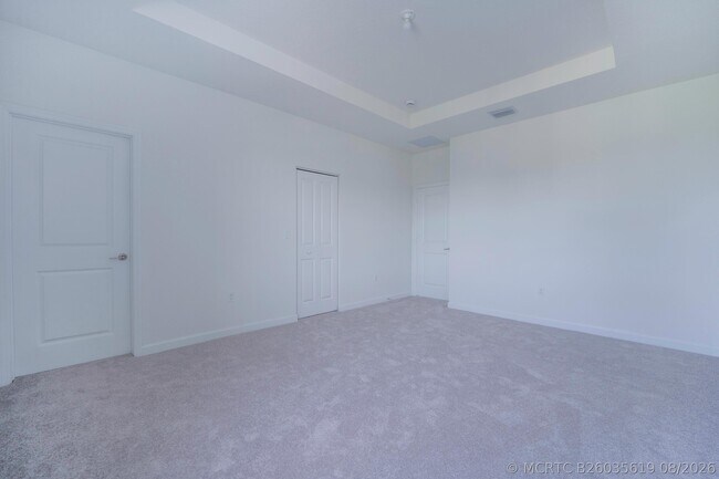 Building Photo - 5838 Park Pl