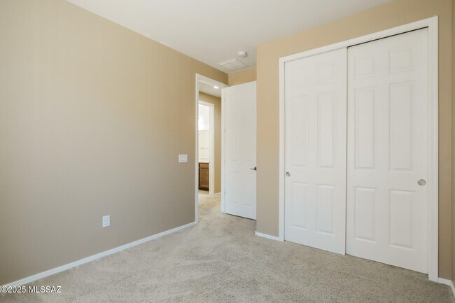 Building Photo - 11405 E Rincon Range Dr