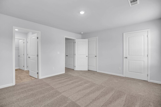 Building Photo - 719 Ashbrook Dr