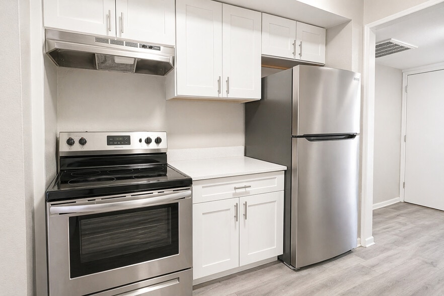 Kitchen accent wall - Pennytree