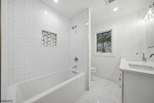 Building Photo - 12 McCaffrey Ln