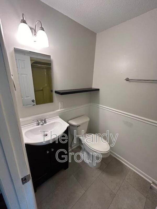 Building Photo - 173 Carroll Hollow Rd