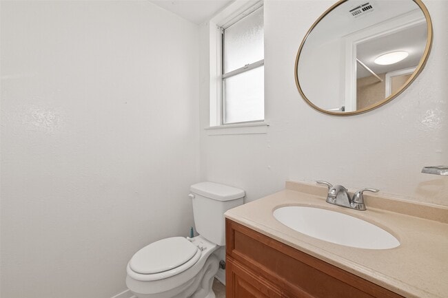 Building Photo - 9302 Eblen Dr