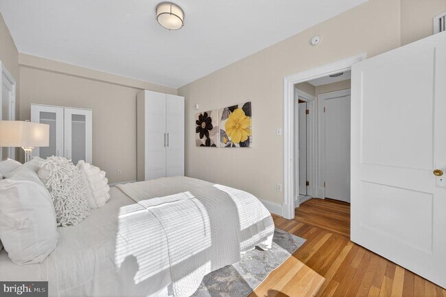 Building Photo - 3446 Connecticut Ave NW