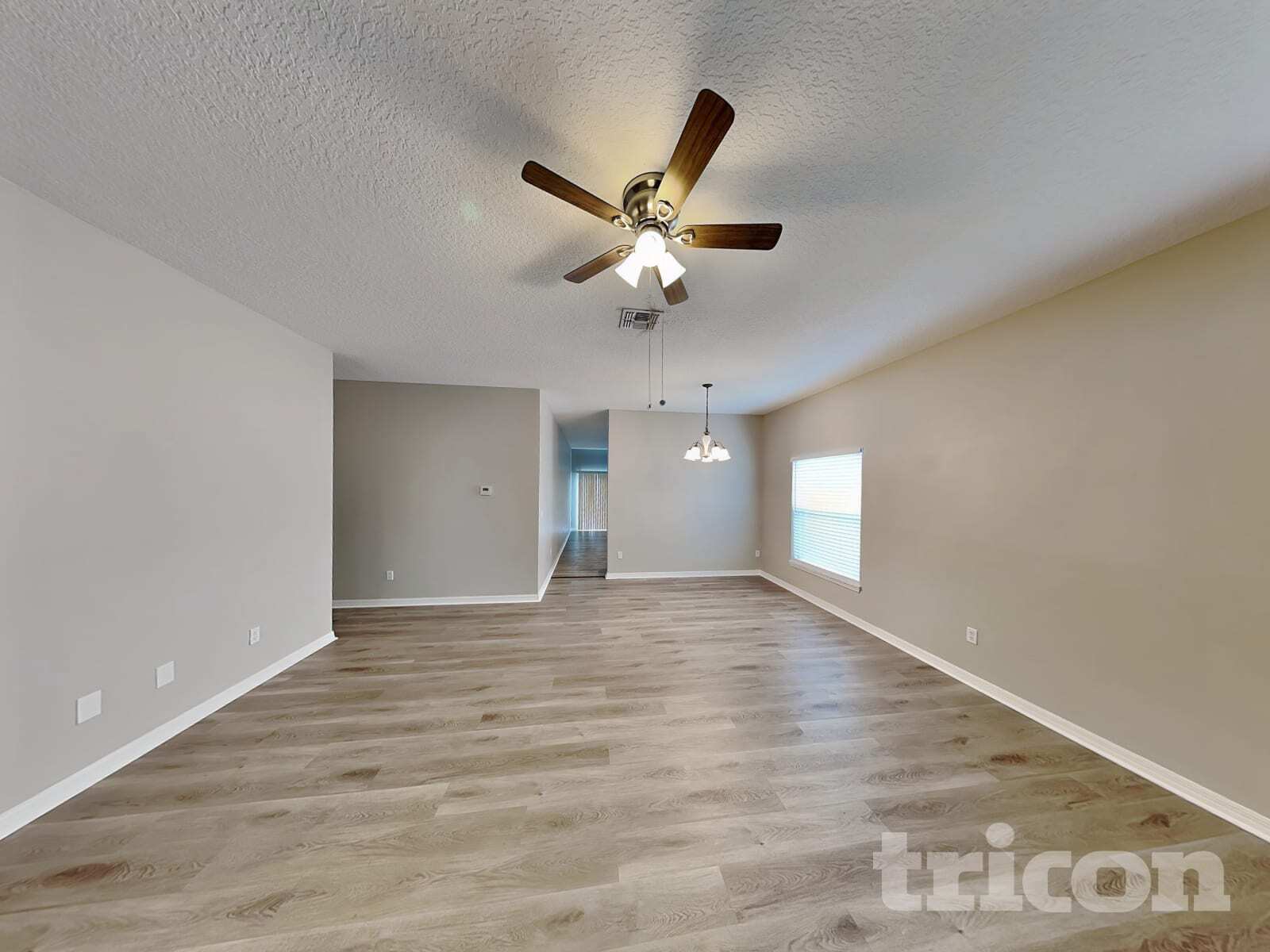 Building Photo - 4312 Hidden Meadow Dr