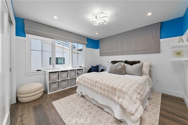 Building Photo - 2037 E Ocean Blvd