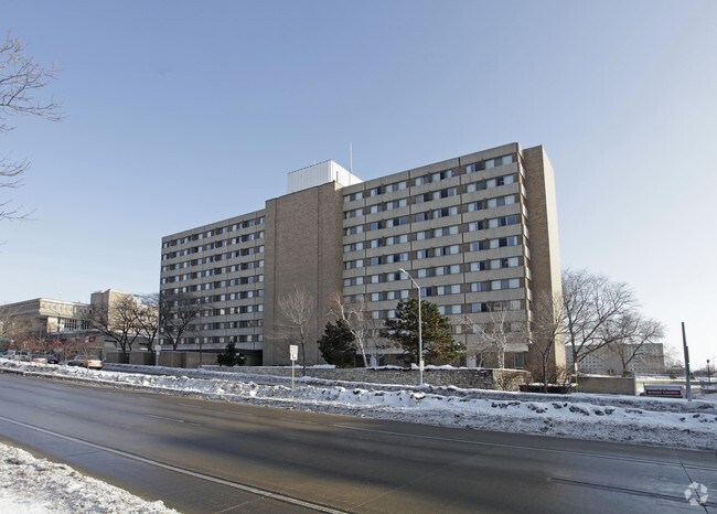 Primary Photo - Sellery Hall