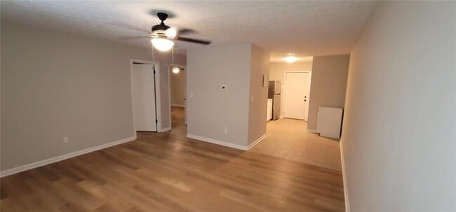 Building Photo - 2888 Parrott Ave NW