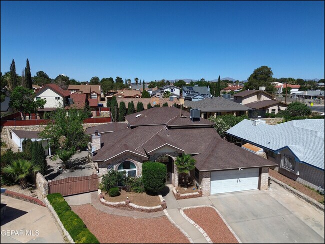 Building Photo - 1857 Ralph Janes Pl