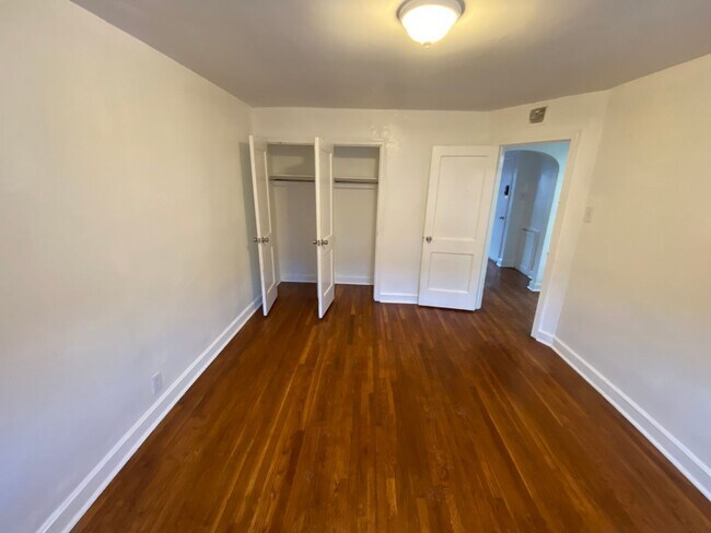 Building Photo - 6339 Carnation St