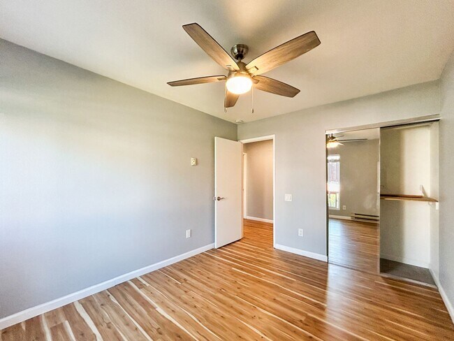 Building Photo - Beautiful 3BD/2BA W/ Reserved Parking and A/C in Allied Gardens! 12 or 18 month fixed rate lease ...