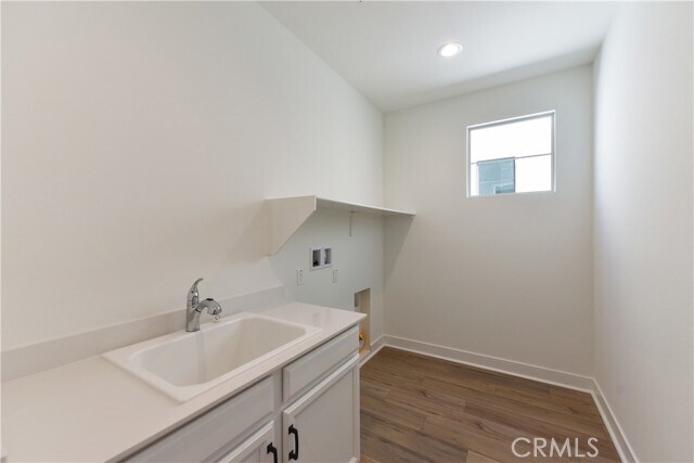 Building Photo - 162 Pattern