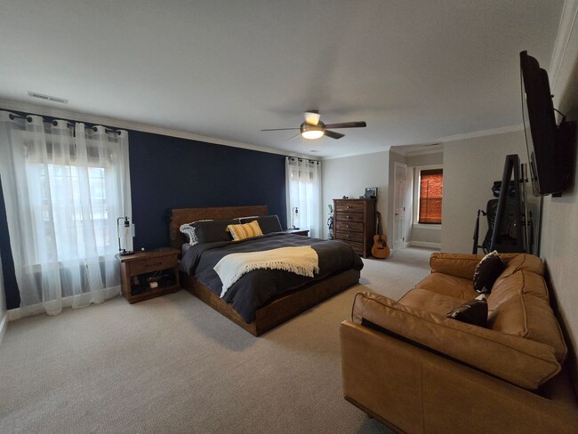 Building Photo - 409 N Fulton St