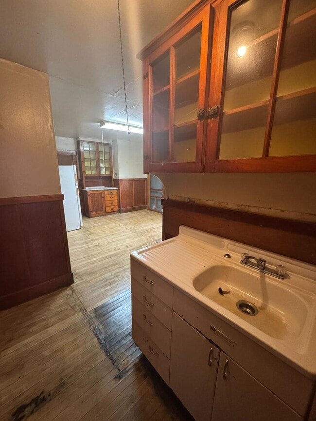 Building Photo - 13 Sullivan St