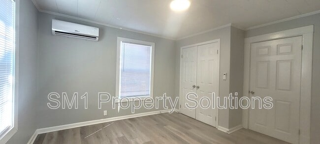 Building Photo - 4302 Hilltop Rd