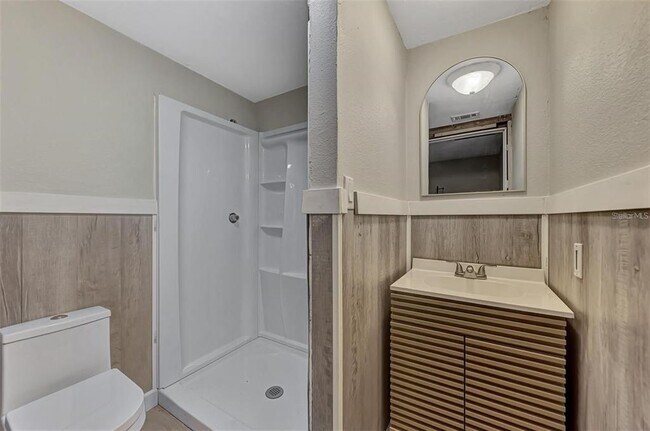 Building Photo - 304 San Carlos Ave