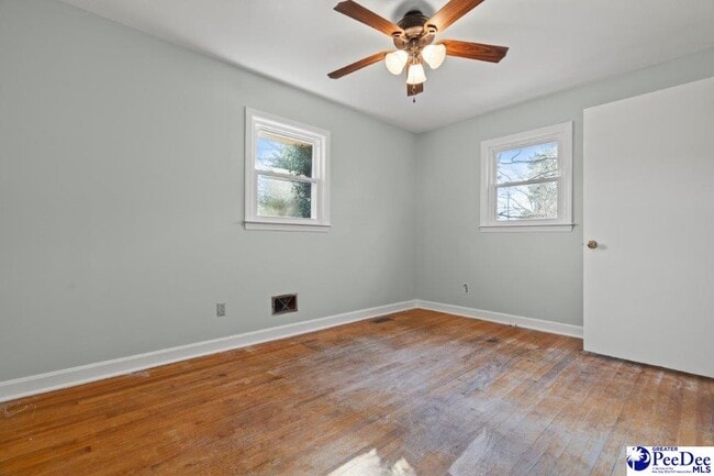 Building Photo - 2101 W McCown Dr