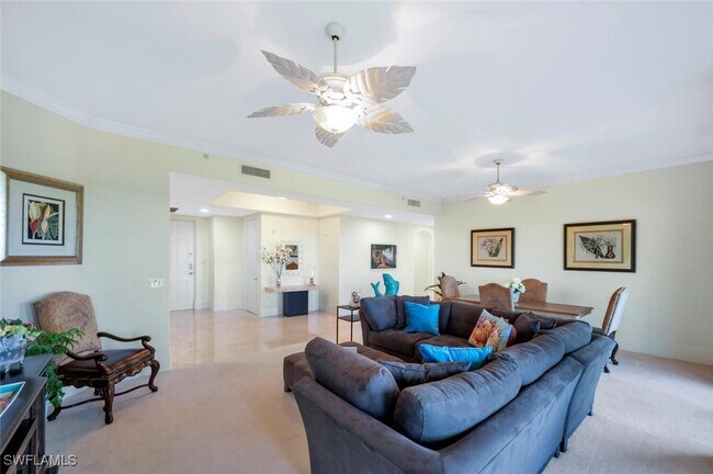 Building Photo - 2738 Tiburon Blvd E