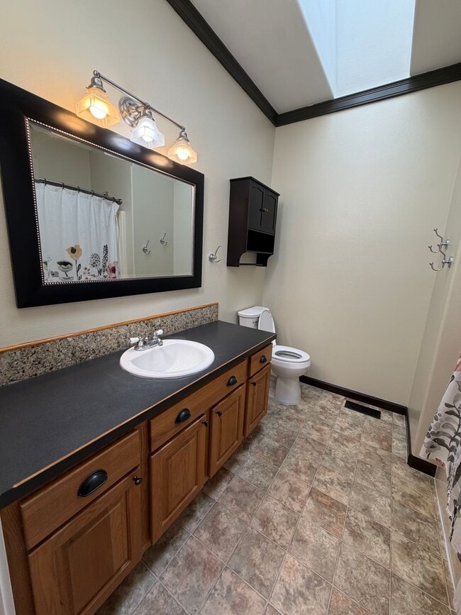 Building Photo - 1187 Horizon Ridge Ct NE
