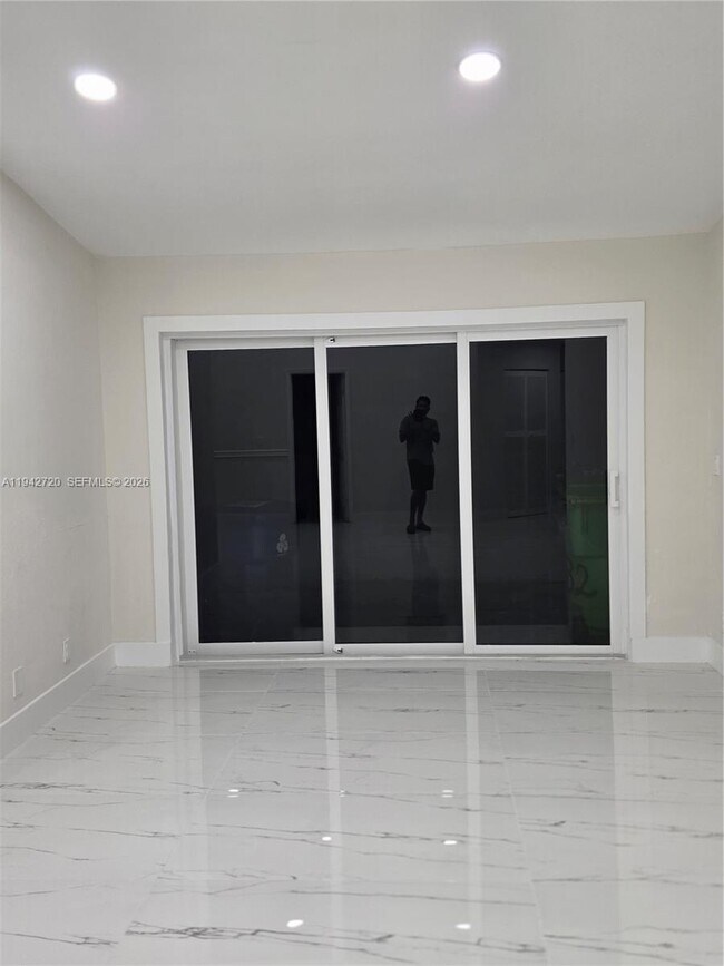 Building Photo - 3832 NW 107th Way