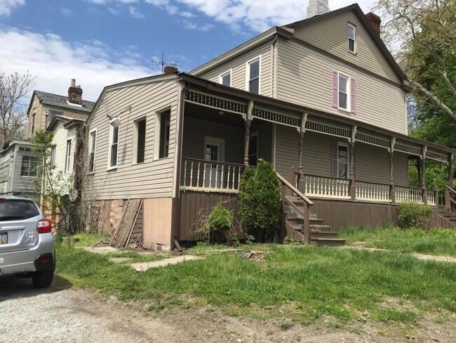 Building Photo - 78 Greenbush St