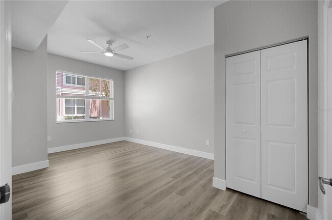 Building Photo - 4007 Venetian Bay Dr