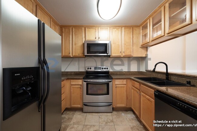 Building Photo - 10264 Maya Linda Rd