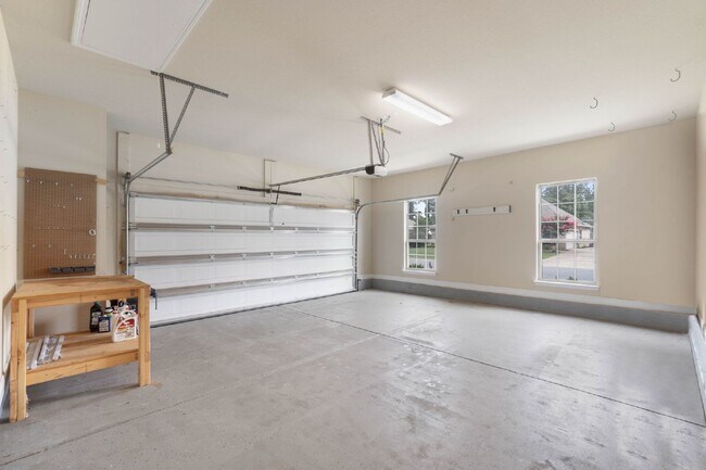 Building Photo - 3397 Citrine Cir