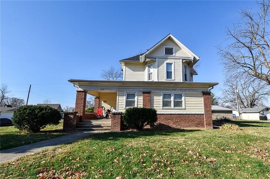 Building Photo - 906 N West St