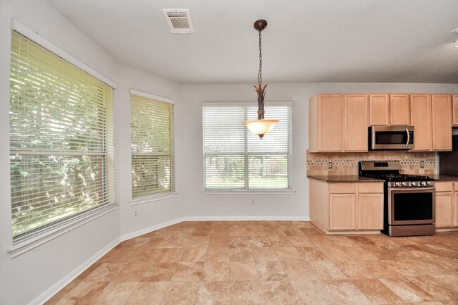 Building Photo - 610 Ashley Cove Ct