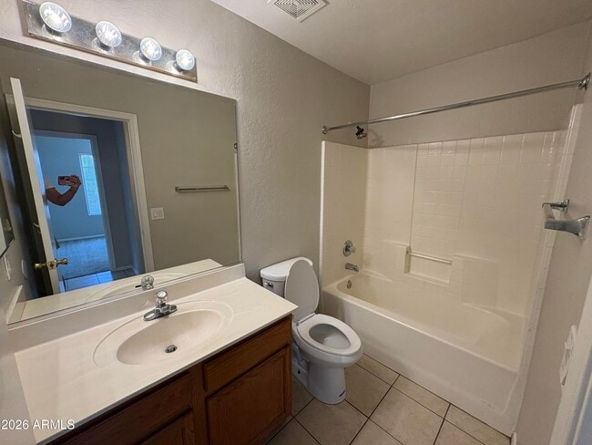 Building Photo - 13303 W Desert Rock Dr