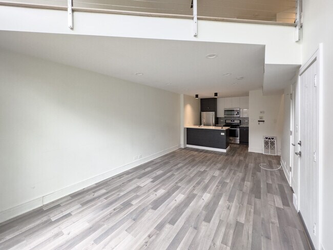 Building Photo - 949 W Grace St