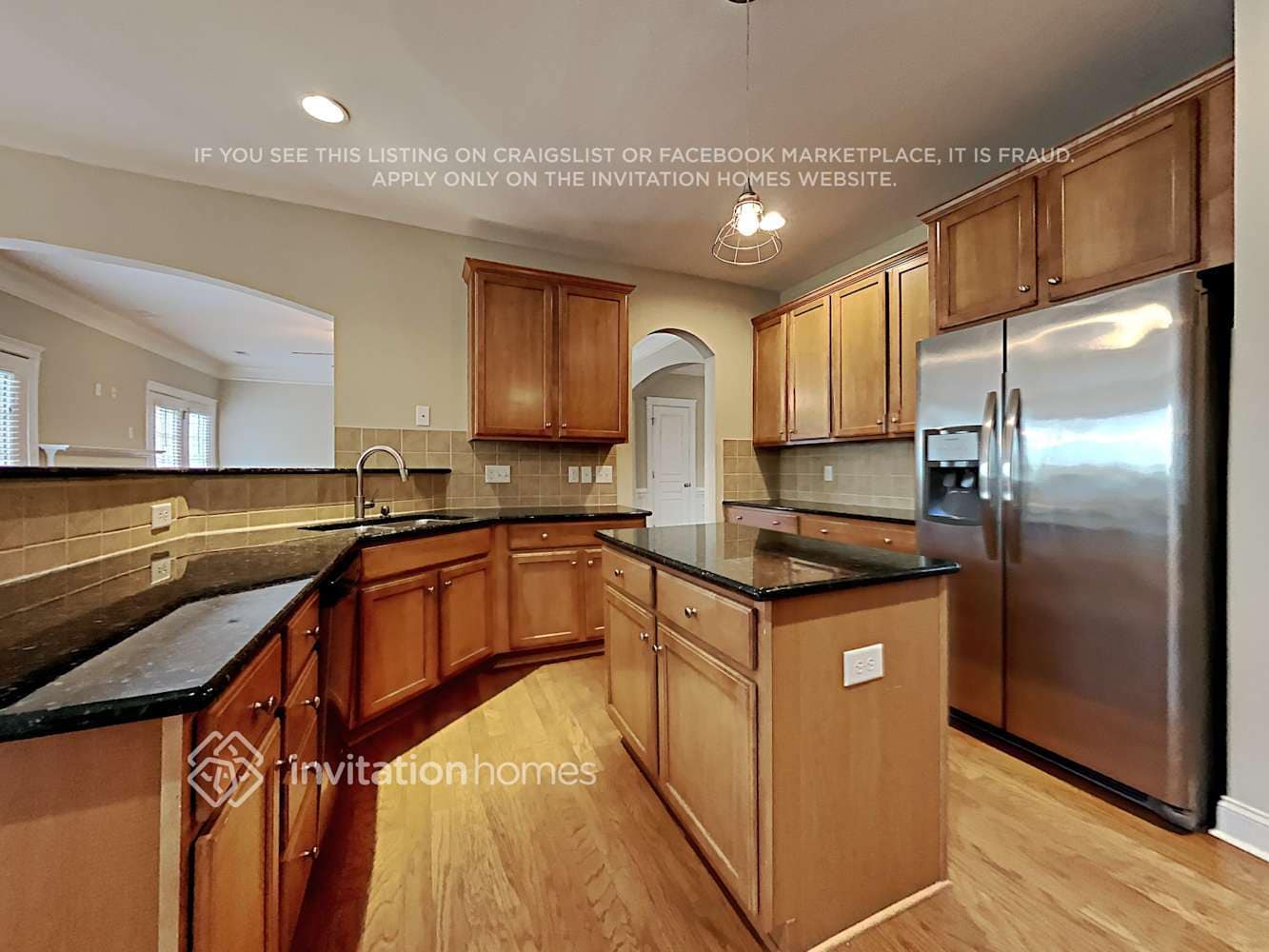 Building Photo - 8426 Fairlight Dr