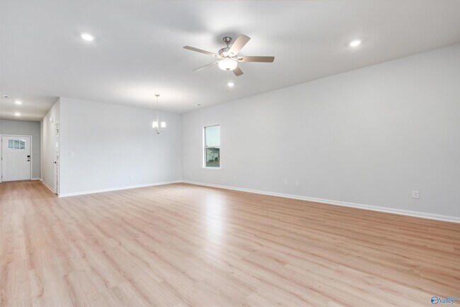 Building Photo - 14441 Mountain Strm Dr