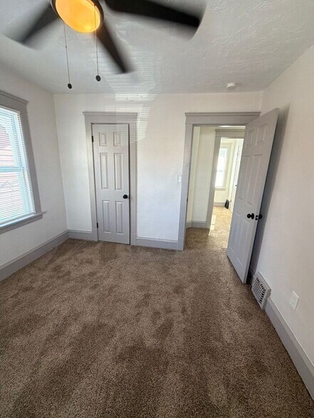 Building Photo - 1927 Merl Ave