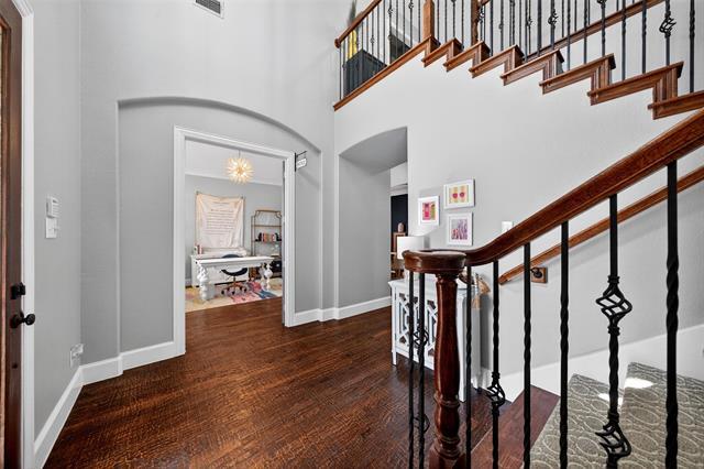 Building Photo - 301 Foxcroft Ln