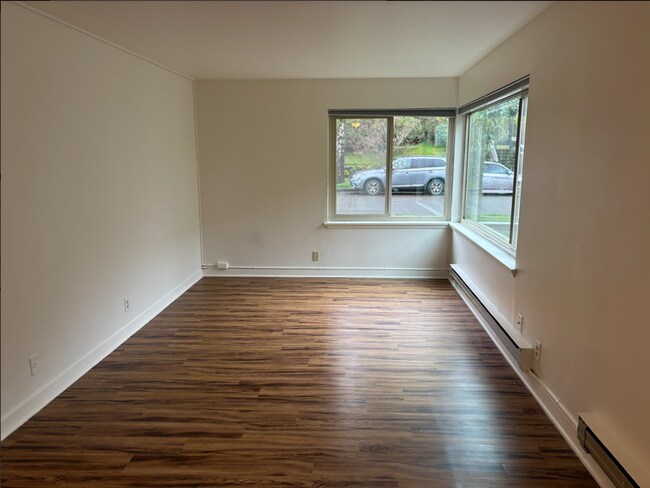 Interior Photo - The Norman Apartments