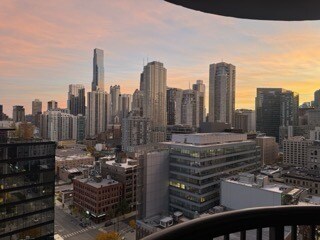 Building Photo - 400 N La Salle Dr