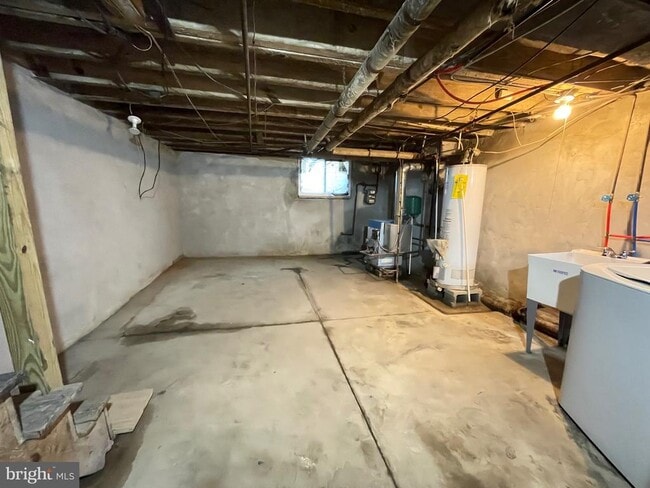 Building Photo - 3824 N 8th St