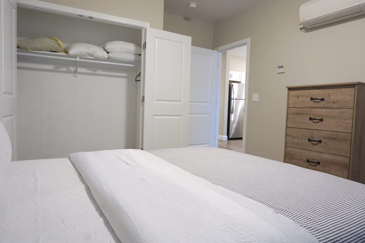 Building Photo - 140 Pearl St