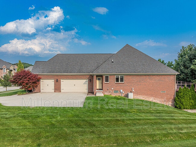 Building Photo - 64121 Turnberry Way