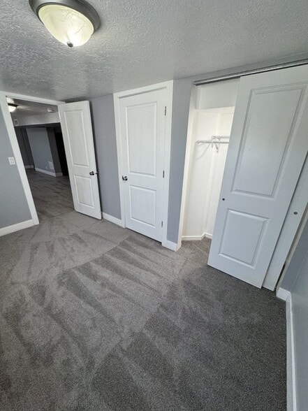 Building Photo - 4206 Annapolis Dr